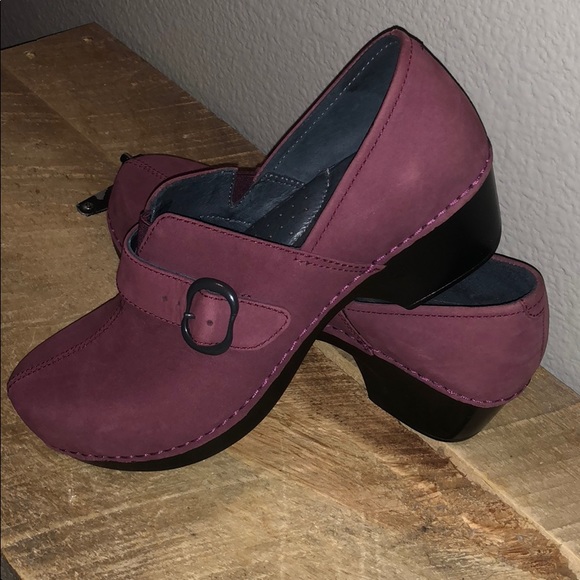 poshmark dansko